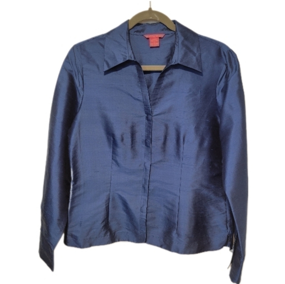 Sunny Leigh Women's 100% silk cobalt blue button down top size‎ Medium NWT